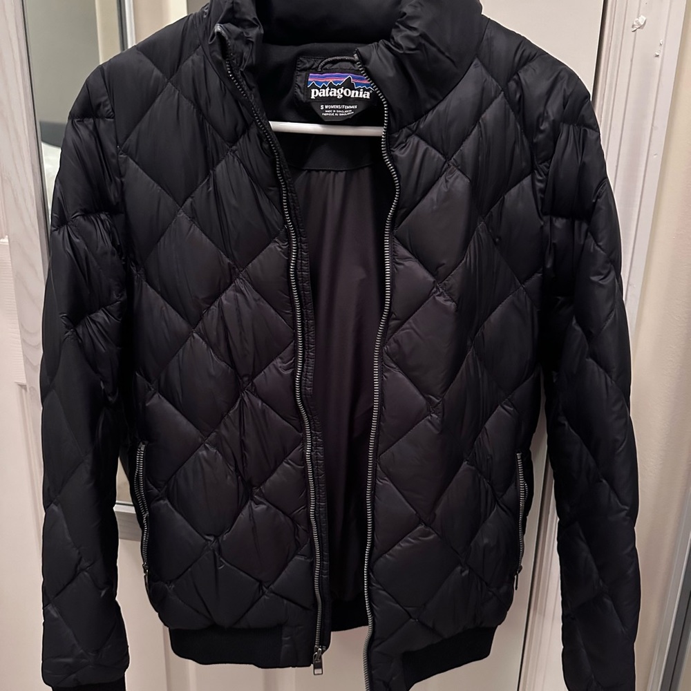 Patagonia down jacket black
